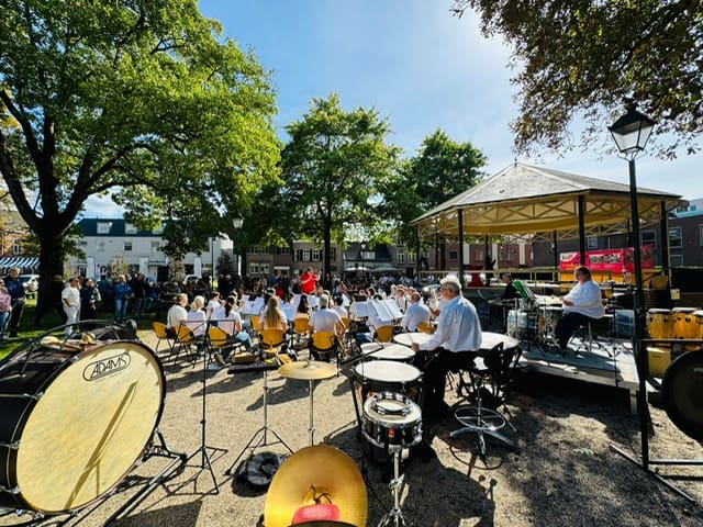 651f23f7-2e35-421e-919e-d7910d635f53